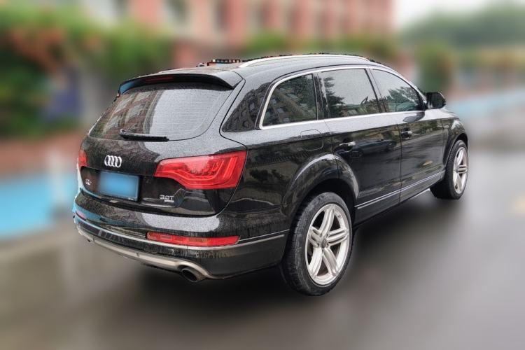 Used Audi Q7 2011 3.0 TFSI Ambition (200kW) Rear Right 45 Deg