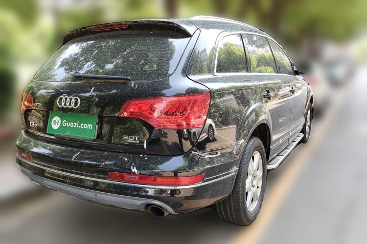 Used Audi Q7 2011 3.0 TFSI Technology (200kW) Rear Right 45 Deg