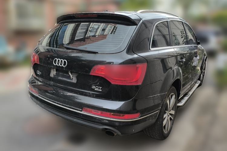 Used Audi Q7 2011 3.0 TFSI Technology (200kW) Rear Right 45 Deg