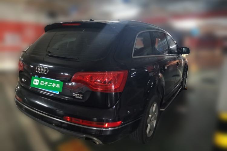 Used Audi Q7 2011 3.0 TFSI Technology (200kW) Rear Right 45 Deg