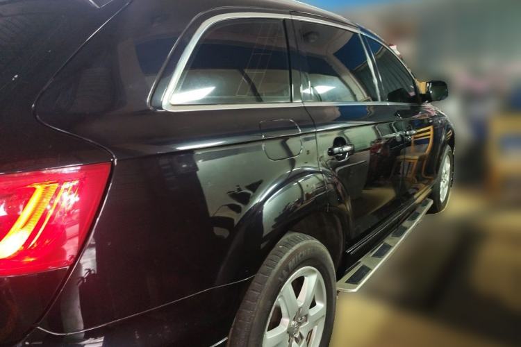 Used Audi Q7 2011 3.0 TFSI Technology (200kW) Rear Right 45 Deg
