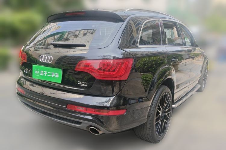 Used Audi Q7 2011 3.0 TFSI Technology (200kW) Rear Right 45 Deg