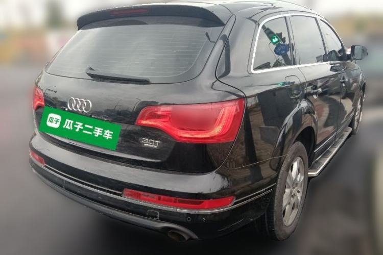Used Audi Q7 2011 3.0 TFSI Technology (200kW) Rear Right 45 Deg