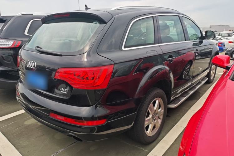 Used Audi Q7 2011 3.0 TFSI Ambition (200kW) Rear Right 45 Deg
