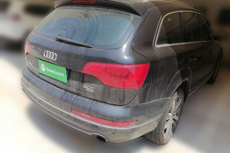 Used Audi Q7  Rear Right 45 Deg