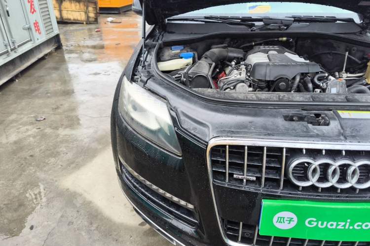 Used Audi Q7 2011 3.0 TFSI Ambition (200kW) Right Front Headlight