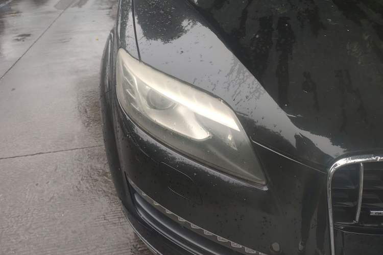 Used Audi Q7 2011 3.0 TFSI Comfort (200kW) Right Front Headlight