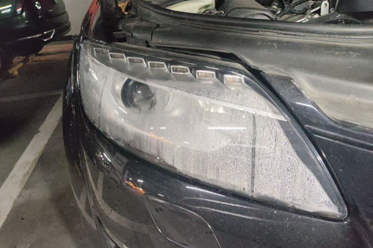 Used Audi Q7 2011 3.0 TFSI Comfort (200kW) Right Front Headlight