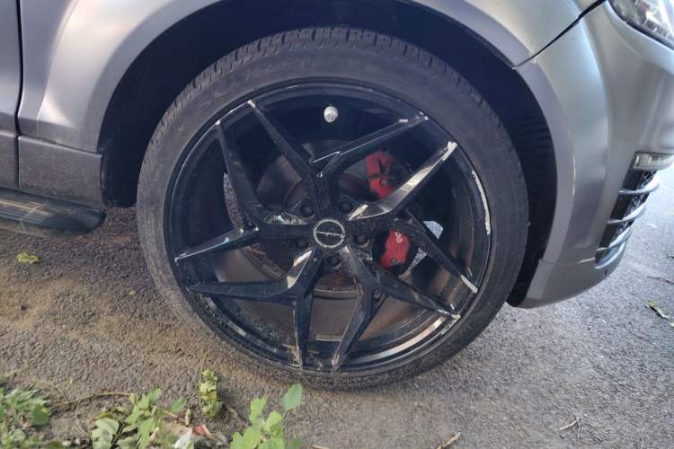Used Audi Q7 2011 3.0 TFSI Comfort (200kW) Right Front Wheel Hub