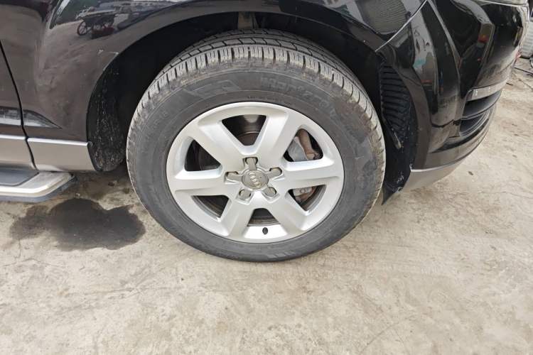 Used Audi Q7 2011 3.0 TFSI Ambition (200kW) Right Front Wheel Hub