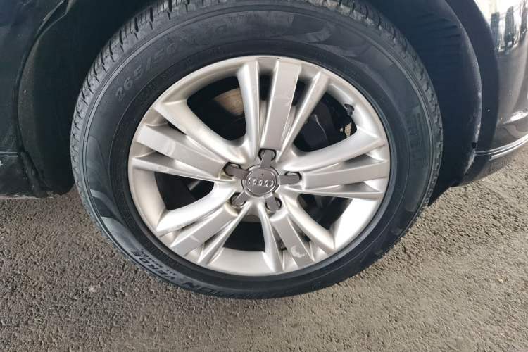 Used Audi Q7 2011 3.0 TFSI Comfort Model (245kW) Right Front Wheel Hub