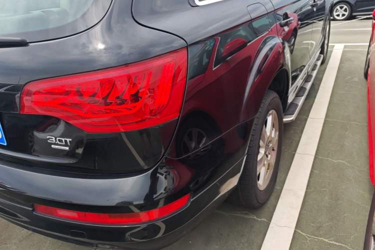 Used Audi Q7 2011 3.0 TFSI Ambition (200kW) Right Rear Taillight
