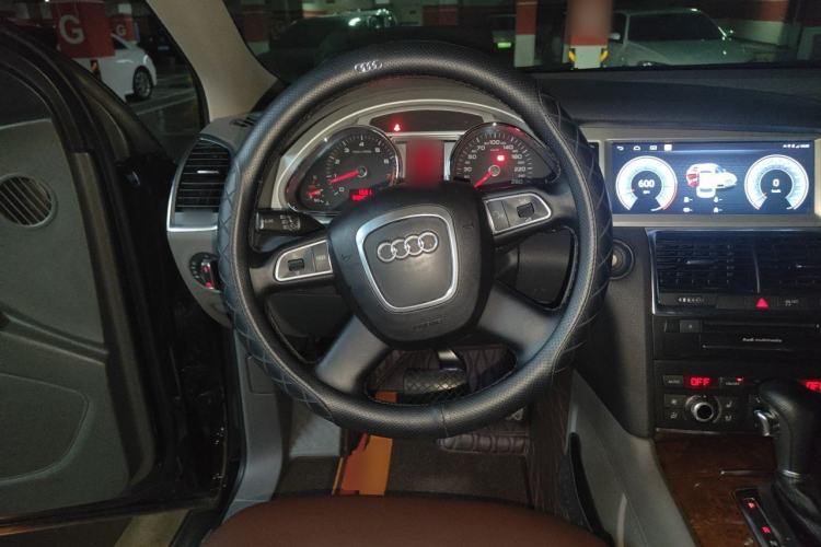 Used Audi Q7 2011 3.0 TFSI Ambition (200kW) Steering Wheel