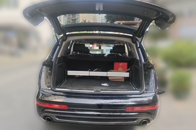 Used Audi Q7 2011 3.0 TFSI Technology (200kW) Trunk