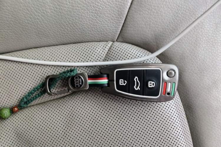 Used Audi Q7 2011 3.0 TFSI Ambition (200kW) Vehicle Key
