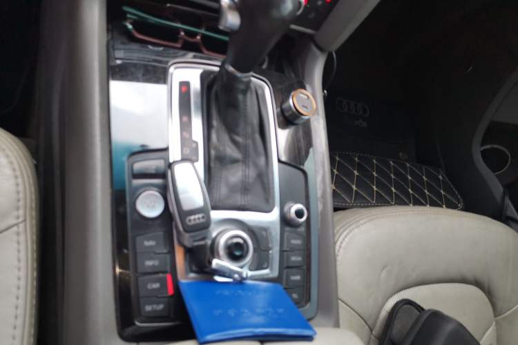 Used Audi Q7 2011 3.0 TFSI Comfort Model (245kW) Vehicle Key