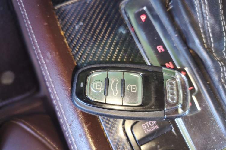 Used Audi Q7 2011 3.0 TFSI Comfort (200kW) Vehicle Key