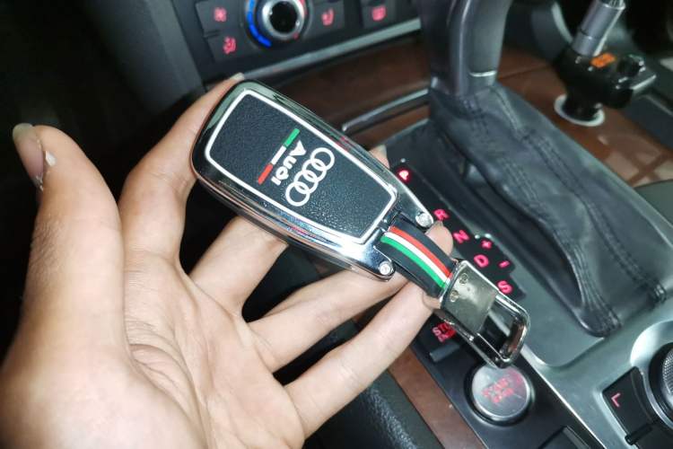 Used Audi Q7 2011 3.0 TFSI Comfort (200kW) Vehicle Key