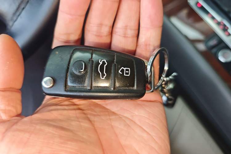 Used Audi Q7 2011 3.0 TFSI Technology Model (245kW) Vehicle Key