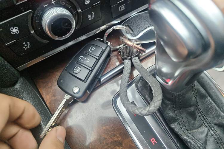 Used Audi Q7 2011 3.0 TFSI Ambition (200kW) Vehicle Key