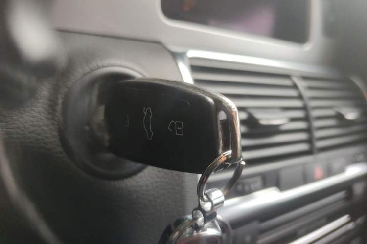 Used Audi Q7 2011 3.0 TFSI Comfort (200kW) Vehicle Key