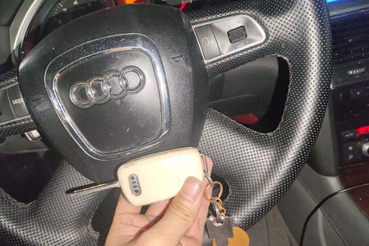 Used Audi Q7 2011 3.0 TFSI Comfort (200kW) Vehicle Key