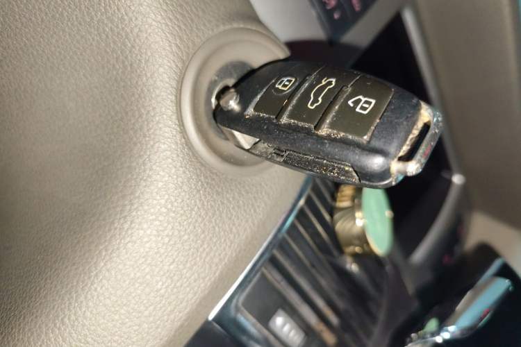 Used Audi Q7 2011 3.0 TFSI Technology (200kW) Vehicle Key
