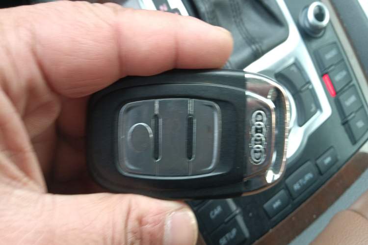 Used Audi Q7 2011 3.0 TFSI Comfort (200kW) Vehicle Key