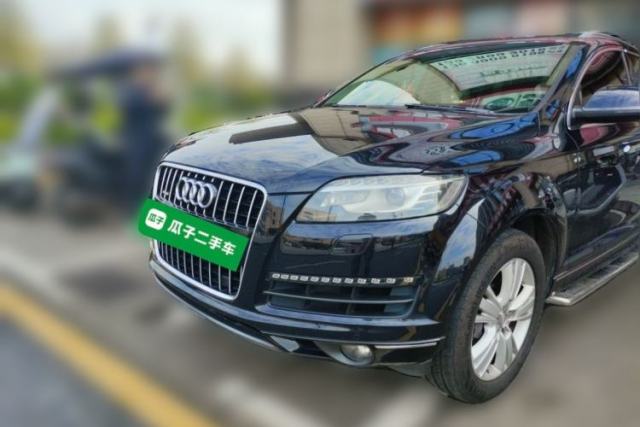 Ojetý Audi Q7 2011 3.0 TFSI Comfort (200kW)