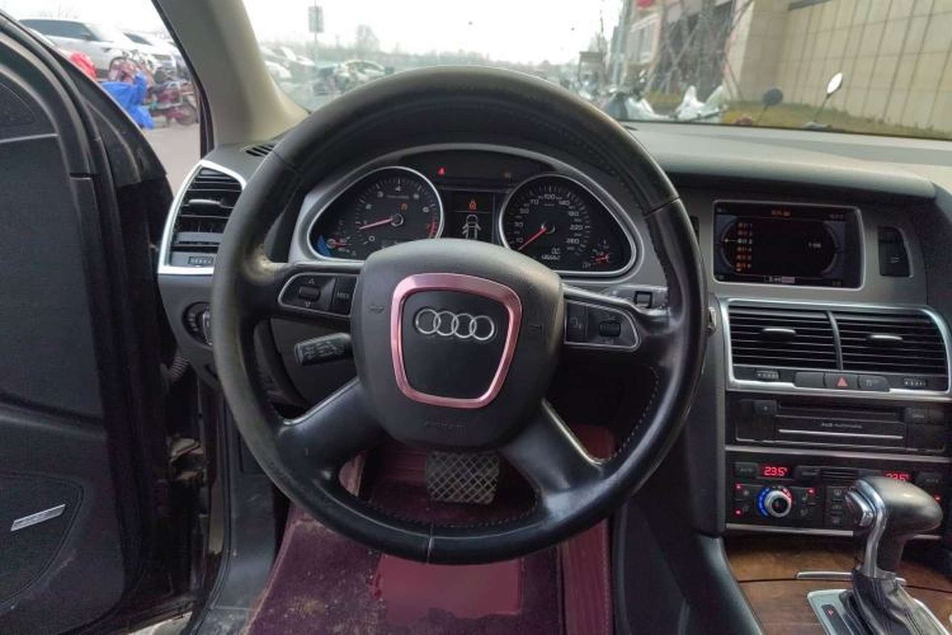 Used Audi Q7 2011 3.0 TFSI Ambition (200kW) Steering Wheel