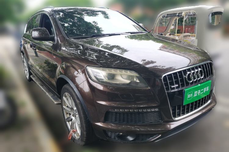 Used Audi Q7 2011 3.0 TFSI Comfort (200kW) Front Right 45 Deg