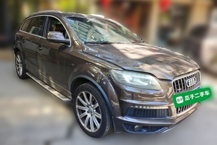 Used Audi Q7 2011 3.0 TFSI Exclusive Edition (200kW) Front Right 45 Deg