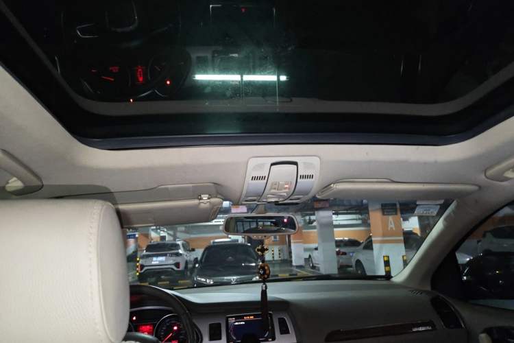 Used Audi Q7 2011 3.0 TFSI Comfort (200kW) Headliner