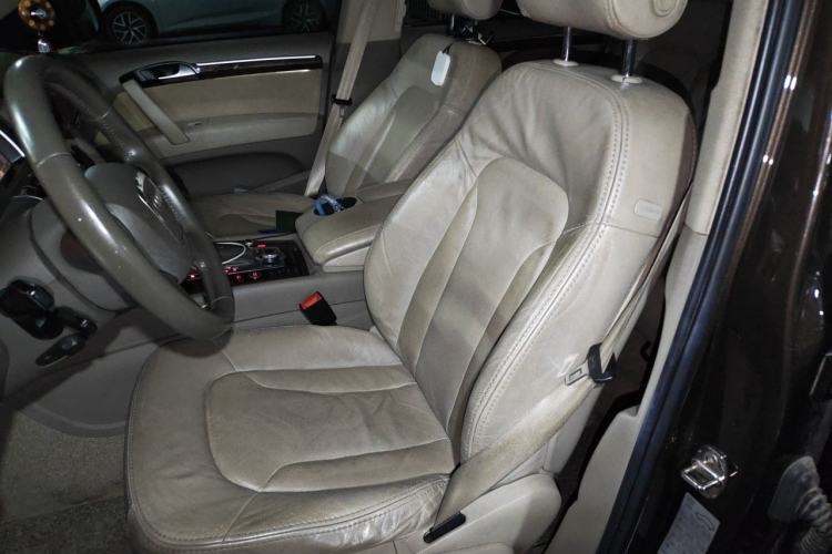 Used Audi Q7 2011 3.0 TFSI Comfort (200kW) Left Front Seat