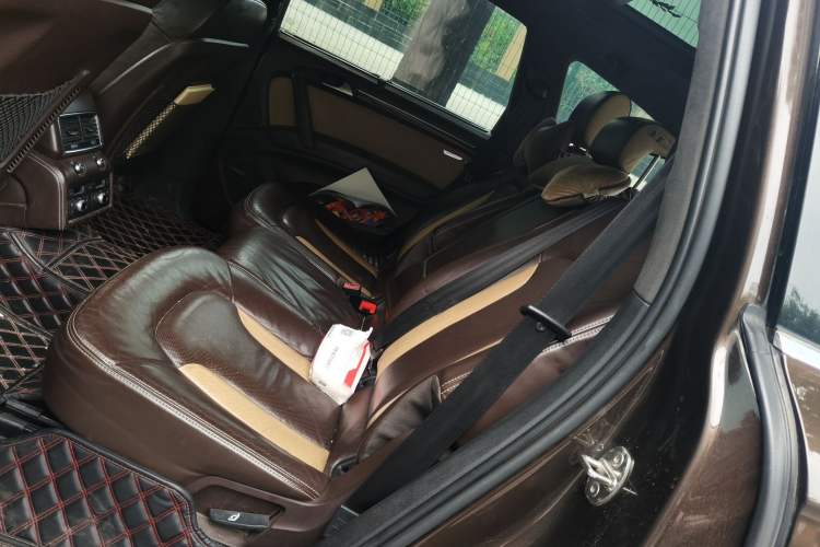 Used Audi Q7 2011 3.0 TFSI Comfort (200kW) Left Rear Seat