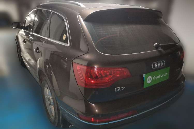 Used Audi Q7 2011 3.0 TFSI Technology (200kW) Rear Left 45 Deg