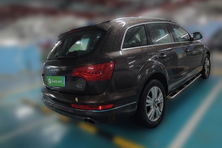 Used Audi Q7 2011 3.0 TFSI Comfort Model (245kW) Rear Right 45 Deg