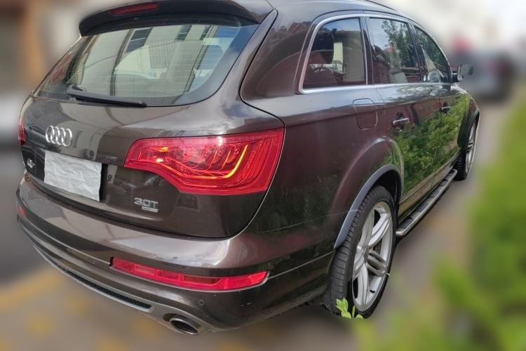 Used Audi Q7 2011 3.0 TFSI Exclusive Edition (200kW) Rear Right 45 Deg
