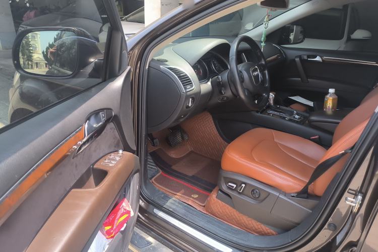 Used Audi Q7 2011 3.0 TFSI Comfort Model (245kW) Driver Seat