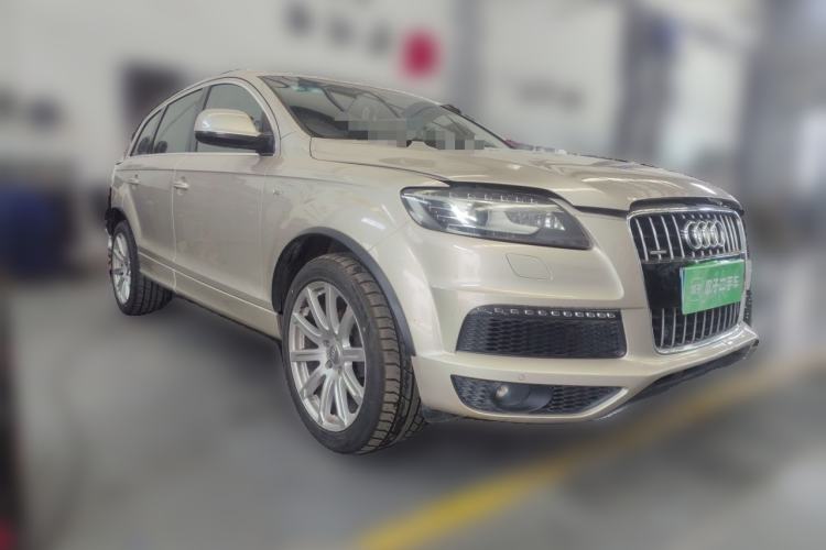 Used Audi Q7 2011 3.0 TFSI Exclusive Edition (200kW) Front Right 45 Deg