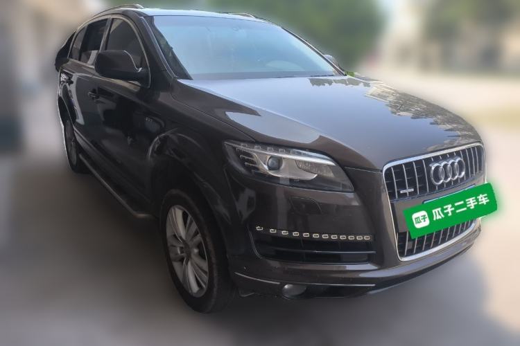 Used Audi Q7 2011 3.0 TFSI Comfort Model (245kW) Front Right 45 Deg