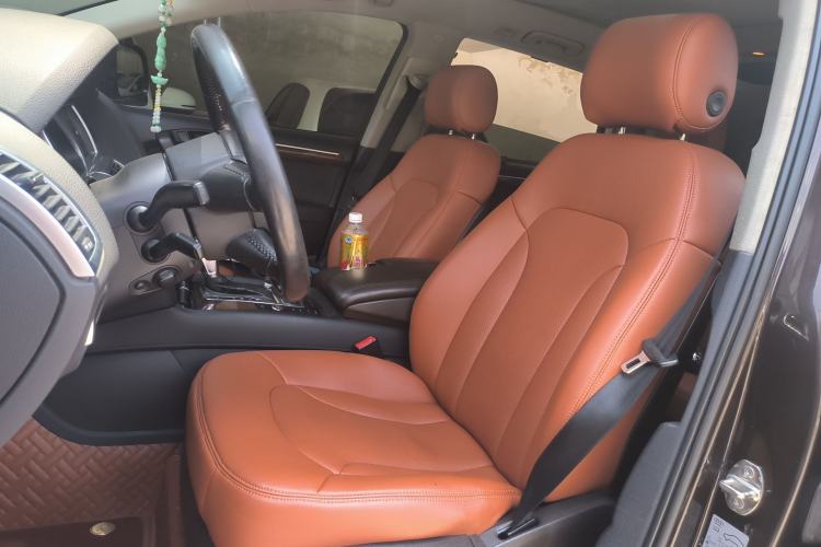Used Audi Q7 2011 3.0 TFSI Comfort Model (245kW) Left Front Seat