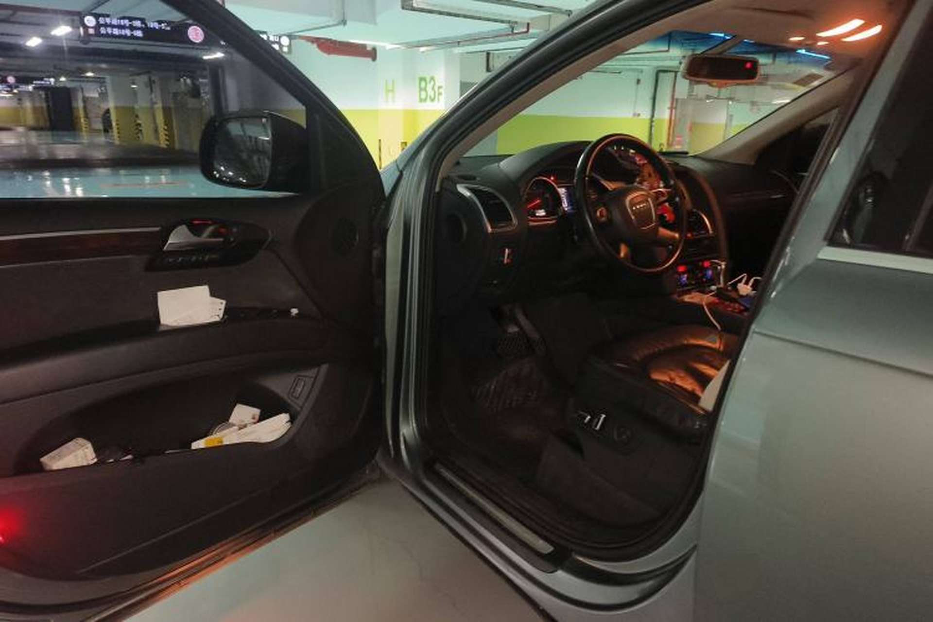 Used Audi Q7 2011 3.0 TFSI Ambition (200kW) Driver Seat