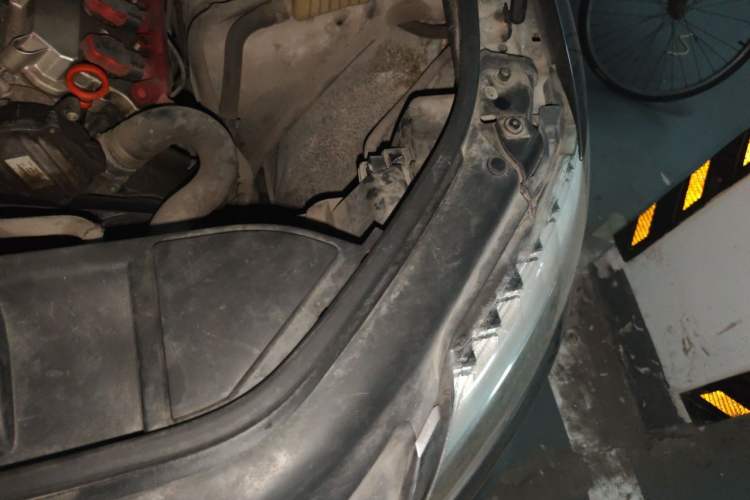 Used Audi Q7 2011 3.0 TFSI Comfort (200kW) Engine Bay Left