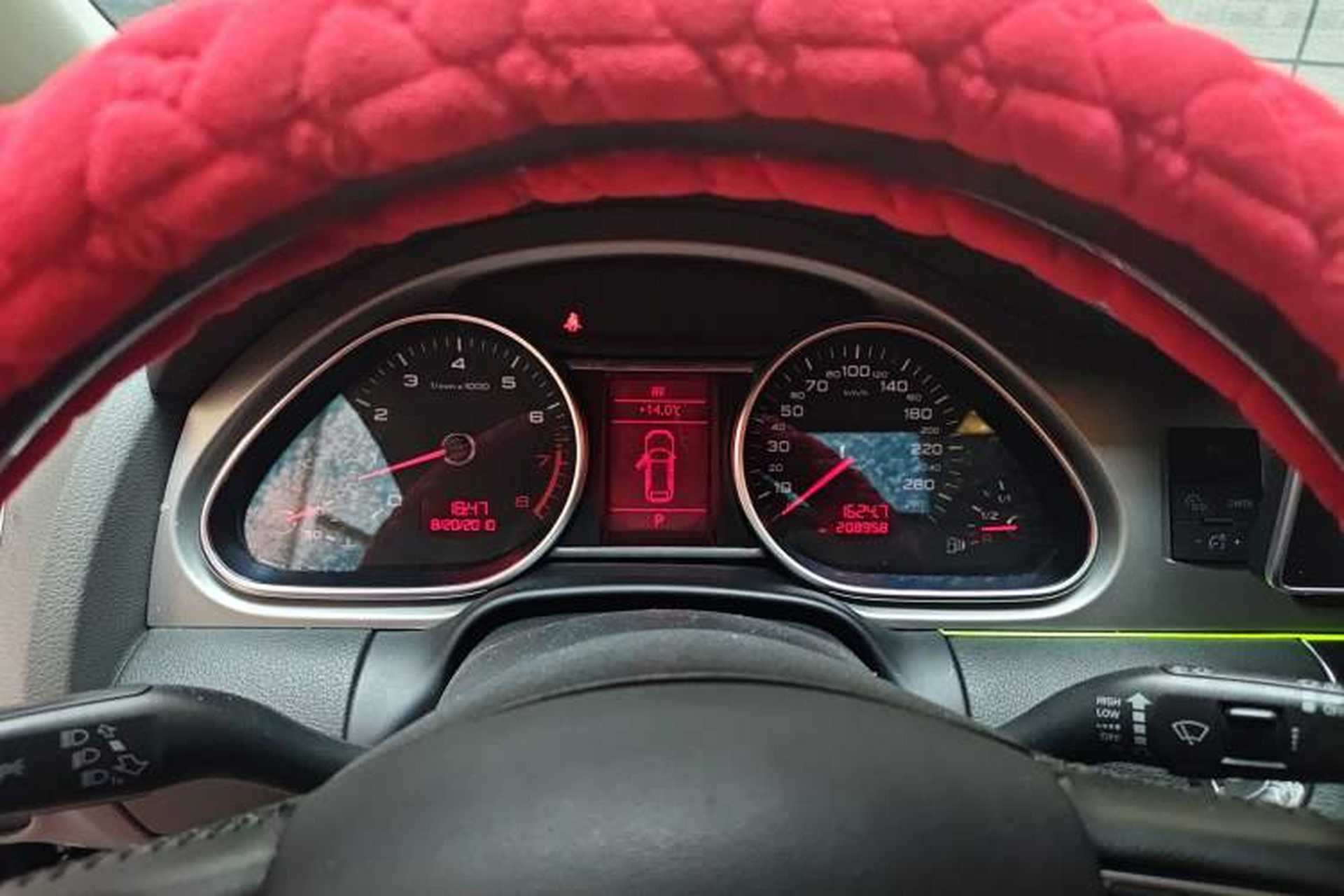 Used Audi Q7 2011 3.0 TFSI Ambition (200kW) Instrument Cluster