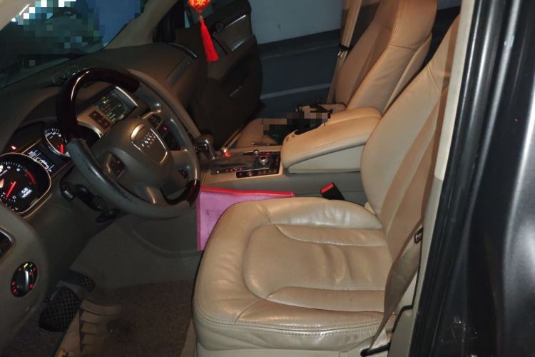 Used Audi Q7 2011 3.0 TFSI Comfort (200kW) Left Front Seat