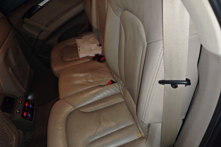 Used Audi Q7 2011 3.0 TFSI Comfort (200kW) Left Rear Seat