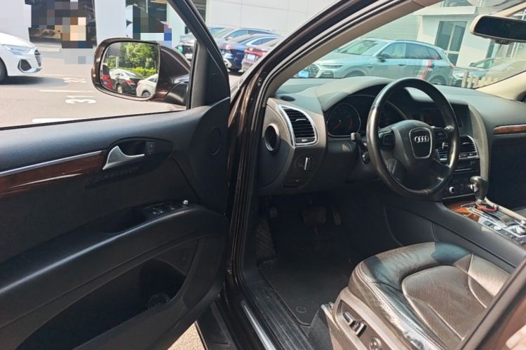Used Audi Q7 2011 3.0 TFSI Ambition (200kW) Driver Seat