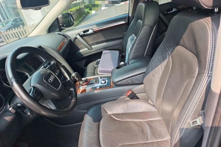 Used Audi Q7 2011 3.0 TFSI Ambition (200kW) Left Front Seat