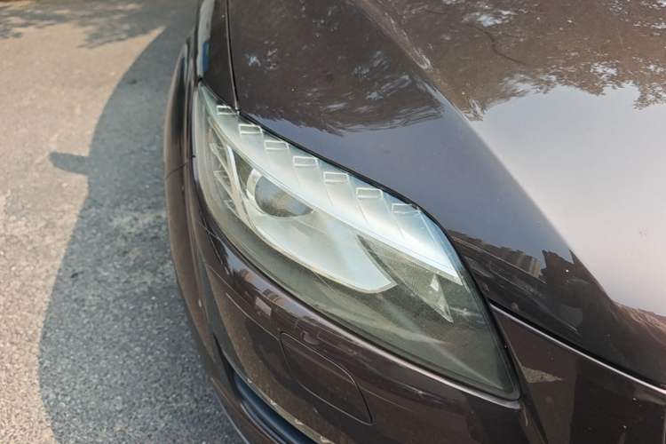 Used Audi Q7 2011 3.0 TFSI Ambition (200kW) Right Front Headlight